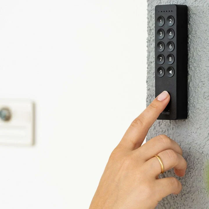 Nuki Keypad 2.0 - Fechadura Inteligente com código + Impressão digital