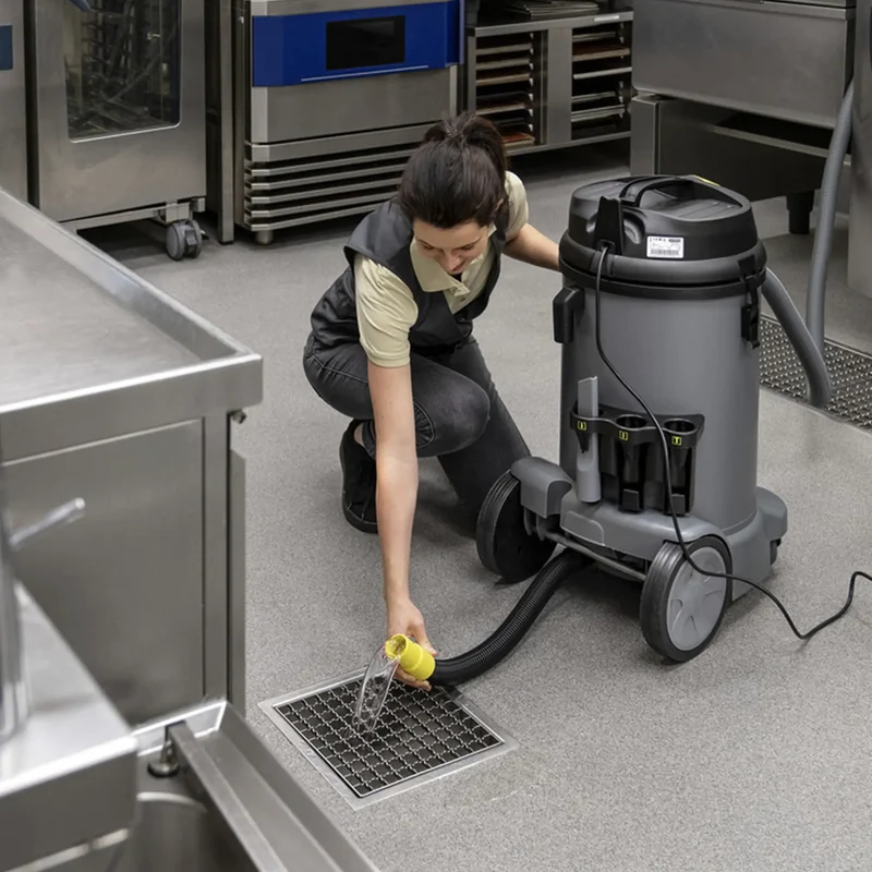 Karcher NT 48/1 1380W Solid-Liquid Vacuum Cleaner