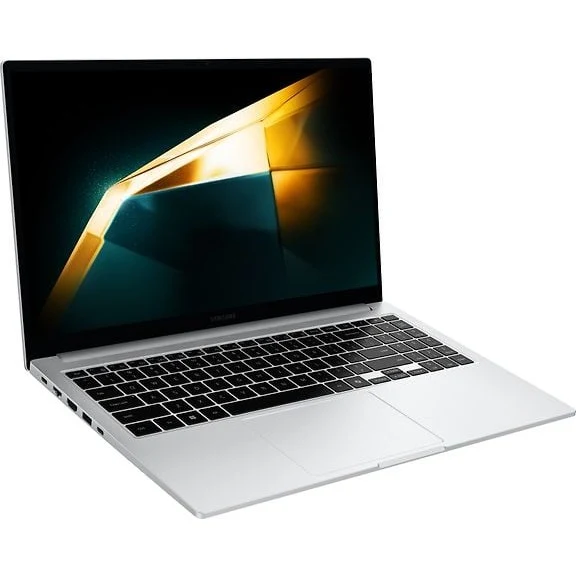 Samsung Book4 Silver 15 /Intel Core 5/8GB/256GB
