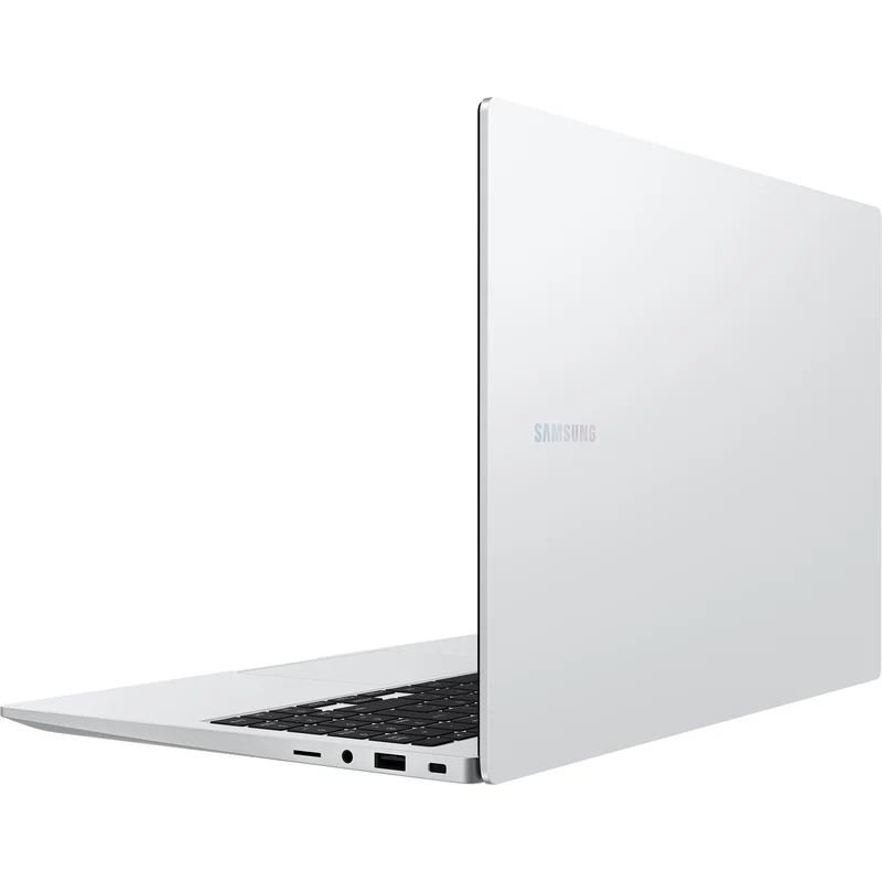 Samsung Book4 Silver 15 /Intel Core 5/8GB/256GB