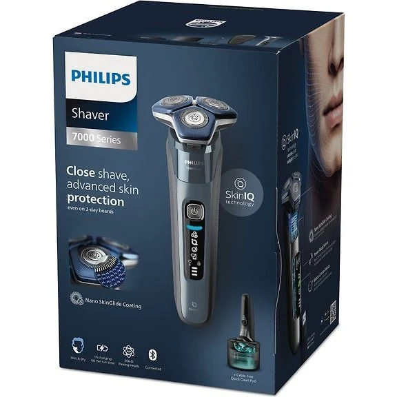 Philips Shaver Series 7000 S7882/55 Electric Shaver with Cleaning Station