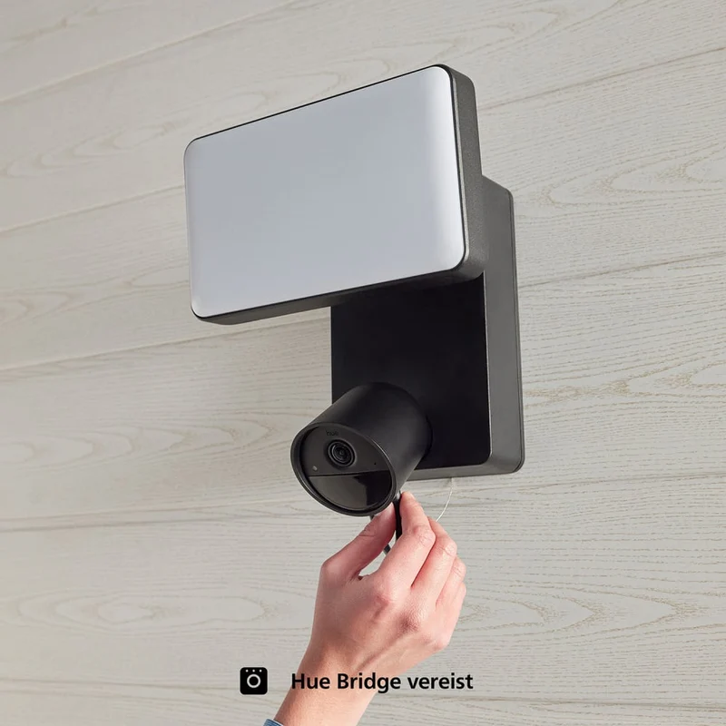 Philips Hue Secure Flood Light with Camera