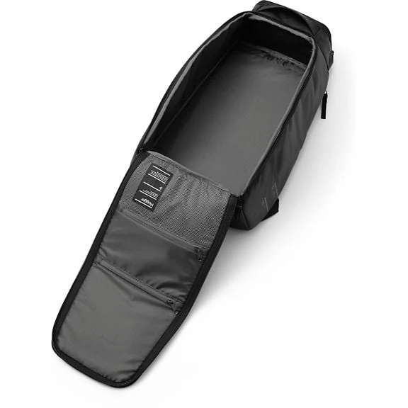 Db Hugger Backpack 30L, Sand Grey