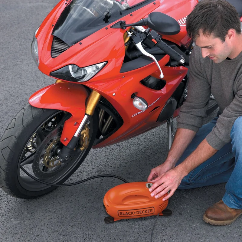 Portable Compressor Black+Decker ASI200-XJ 12V