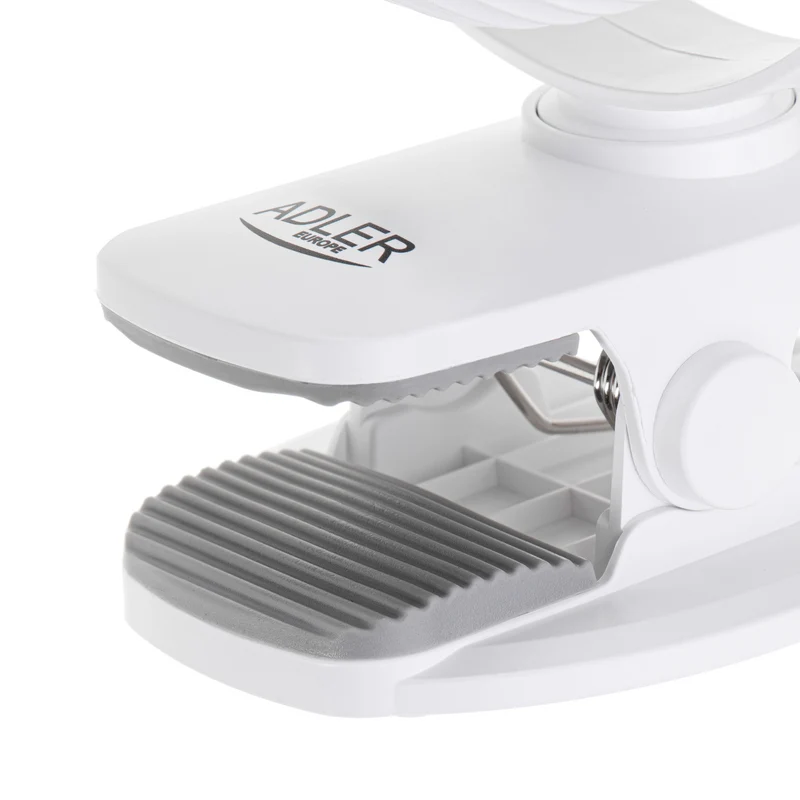 Batteridriven fläkt 5"/12,7 cm med klämma – USB/LED, AD 7335, Adler