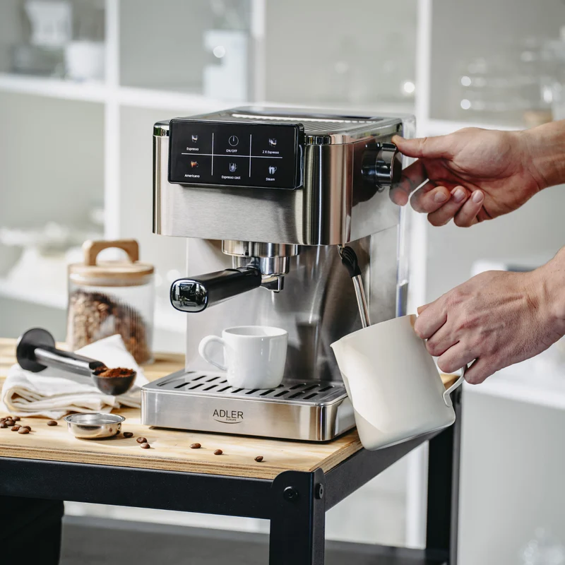 Kaffemaskin, 20 bar, Thermoblock, mjölkskummare, 5-i-1, Adler AD 4390
