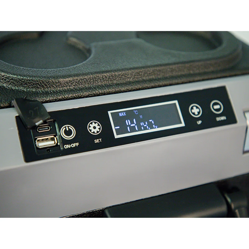 Blow kompressordriven bilkylbox för fritidsbruk, volym 35 liter, pekskärmskontrollpanel, 12 V, 24 V och 230 V, USB-C-uttag, 44-208#