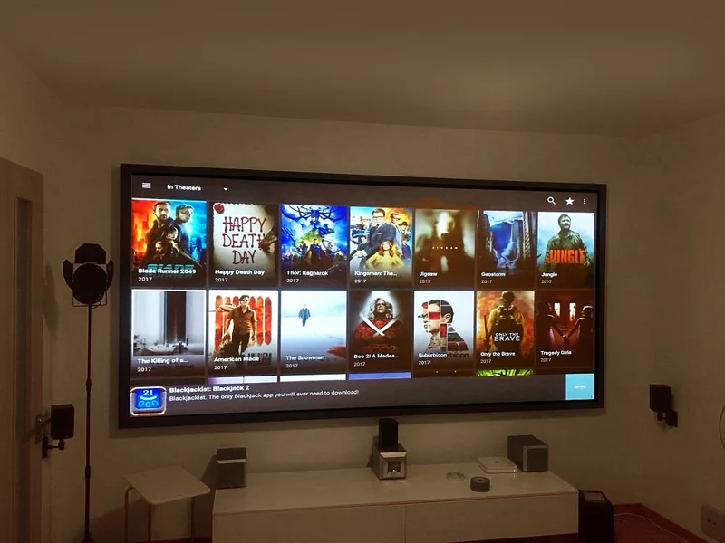 Projektionsduk med ram 100" (16:9) Maclean MC-921