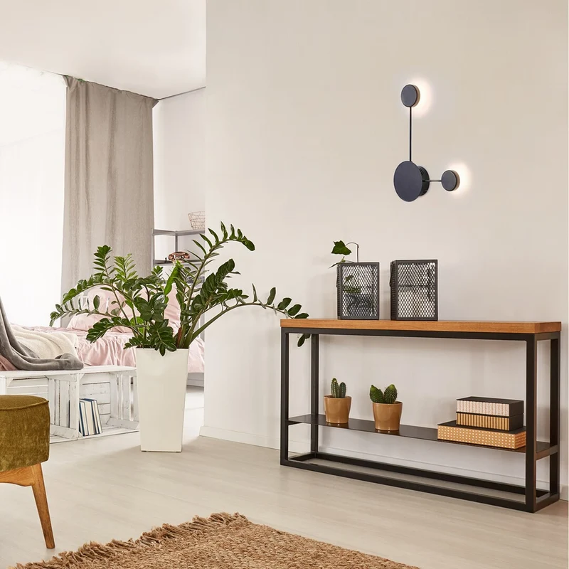 Amadeo LED 7W svart 6258 vägglampa med en färgtemperatur på 4000 K