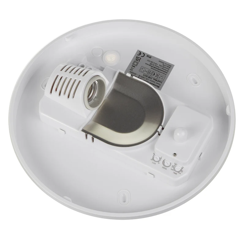 Maclean MCE309 ceiling lamp with a built-in sensor. It features a microwave sensor, PMMA diffuser, and supports a maximum load of 25W. Rated IP20, it ensures durability and reliability.