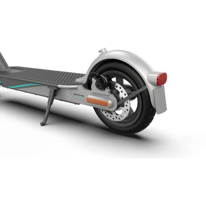 Mi Electric Scooter Pro 2 Mercedes AMG Petronas F1 Team Edition Räckvidd: 45 km
