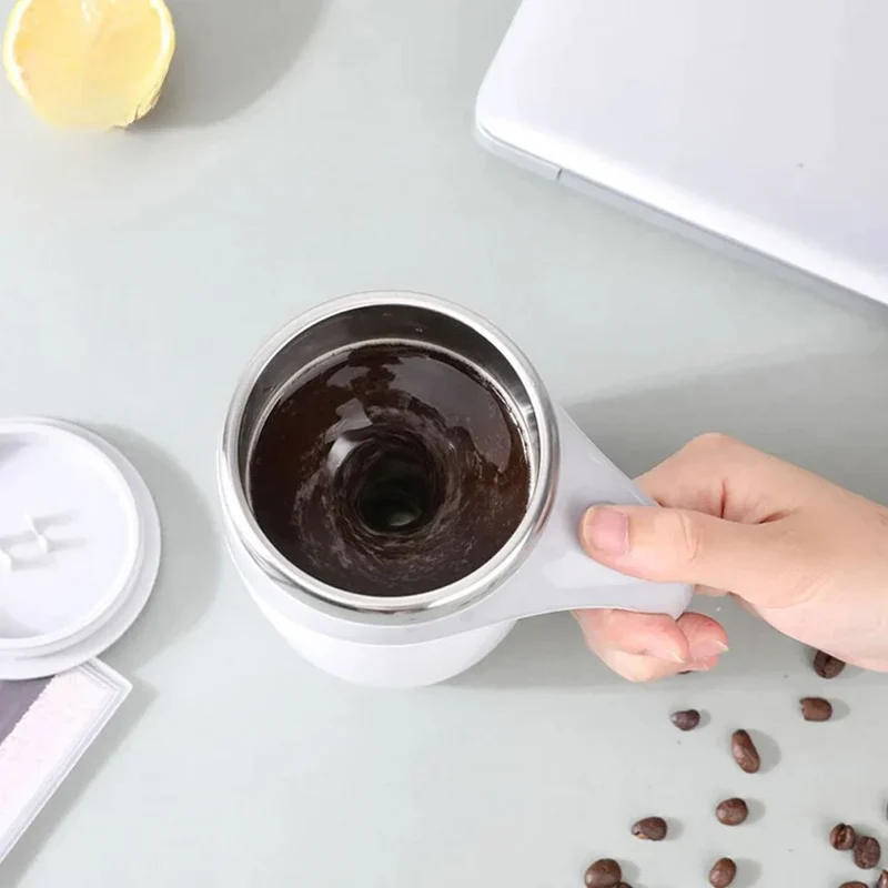 Automatisk Selvrørende Krus i Rustfrit Stål – Perfekt Mix Hver Gang